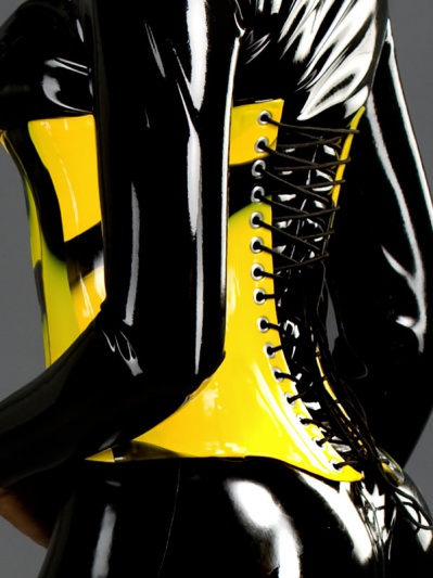 latex-corset-long-co-024m-back