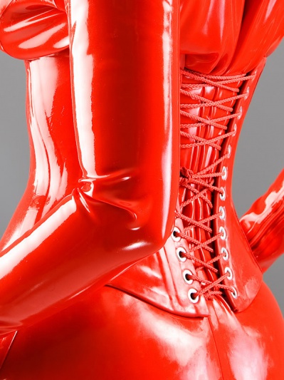 latex-red-corset-co-117-back