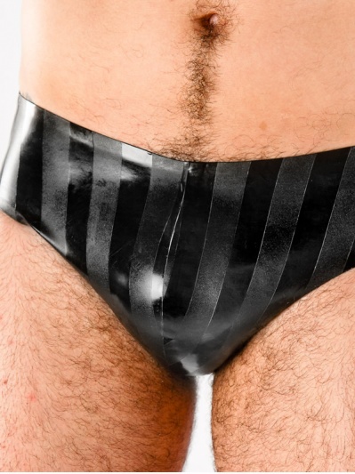 latex-underwear-un-015astr