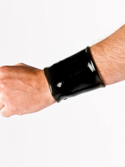 latex-wrist-wallet-ac-112f2
